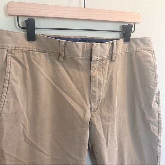 Banana Republic Fulton Chino Skinny Stretch Chino Khaki Mens Size 33 x 32 - Picture 3 of 12